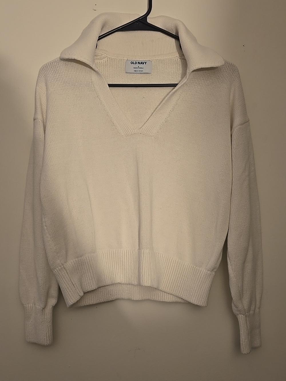 Old Navy Cream V-Neck Collared Knit Sweater